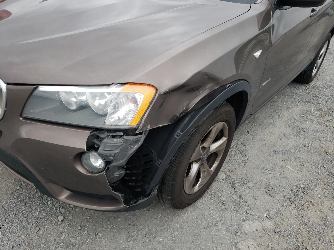 Photo 9 from auction – 2011 BMW X3 XDRIVE2 with VIN 5UXWX5C53BL709385