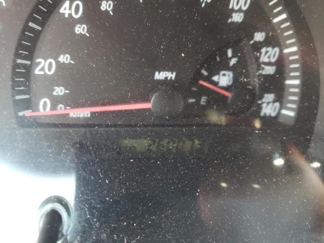 Photo 8 from auction – 2004 TOYOTA CAMRY LE with VIN JTDBE32K840260968
