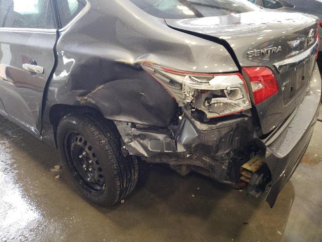 Photo 9 from auction – 2017 NISSAN SENTRA S with VIN 3N1AB7AP5HL682183