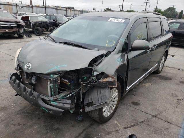 Photo 2 from auction – 2013 TOYOTA SIENNA XLE with VIN 5TDYK3DC0DS306010