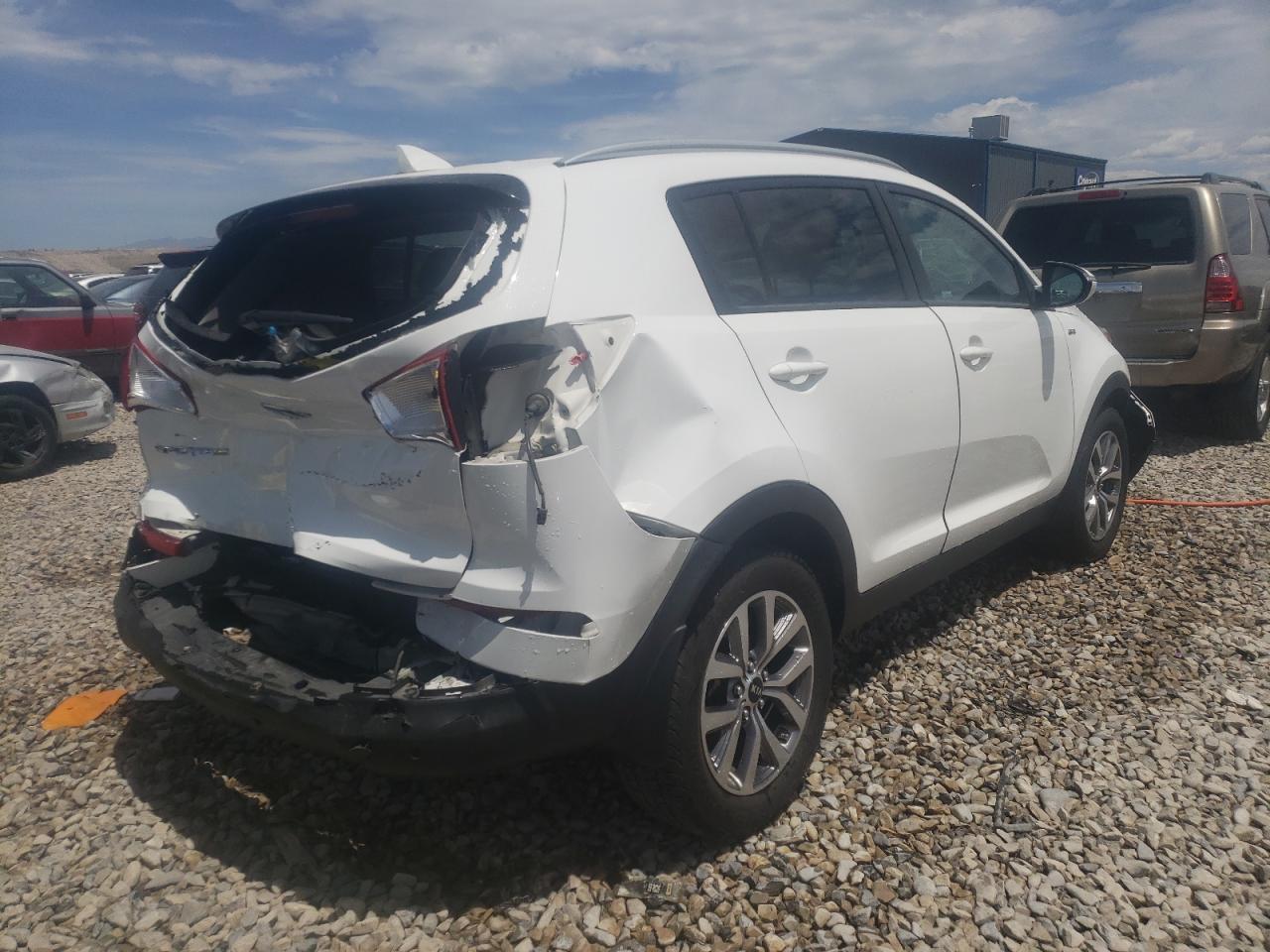 Photo 4 from auction – 2014 KIA SPORTAGE L with VIN KNDPBCAC3E7589756