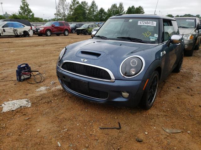 Photo 9 from auction – 2010 MINI COOPER S with VIN WMWMF7C54ATX42396