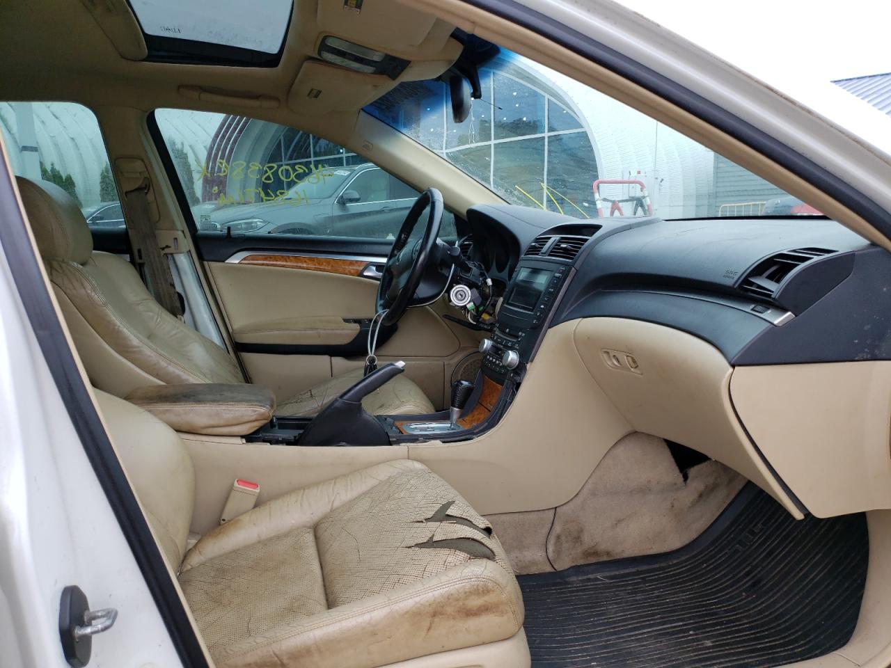 Photo 19 from auction – 2004 ACURA TL with VIN 19UUA662X4A026875
