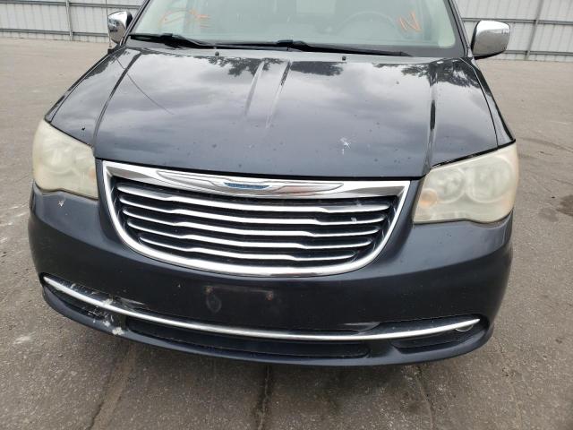 Photo 10 from auction – 2013 CHRYSLER TOWN & COU with VIN 2C4RC1CG8DR614481