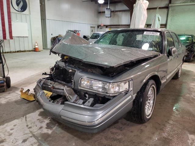 Photo 2 from auction – 1997 LINCOLN TOWN CAR E with VIN 1LNLM81W5VY633987