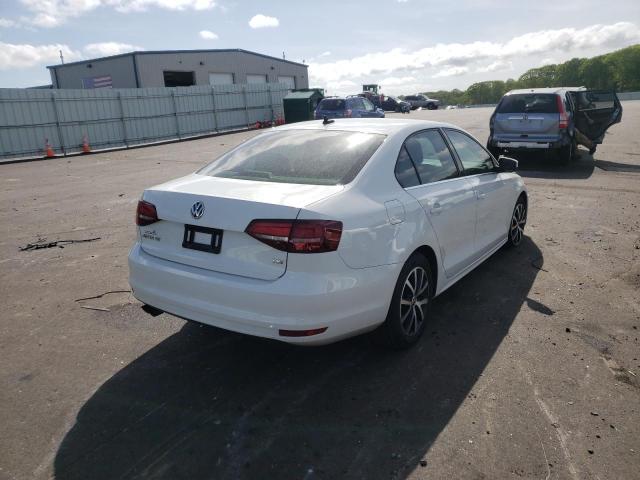 Photo 4 from auction – 2017 VOLKSWAGEN JETTA SE with VIN 3VWDB7AJ5HM305379