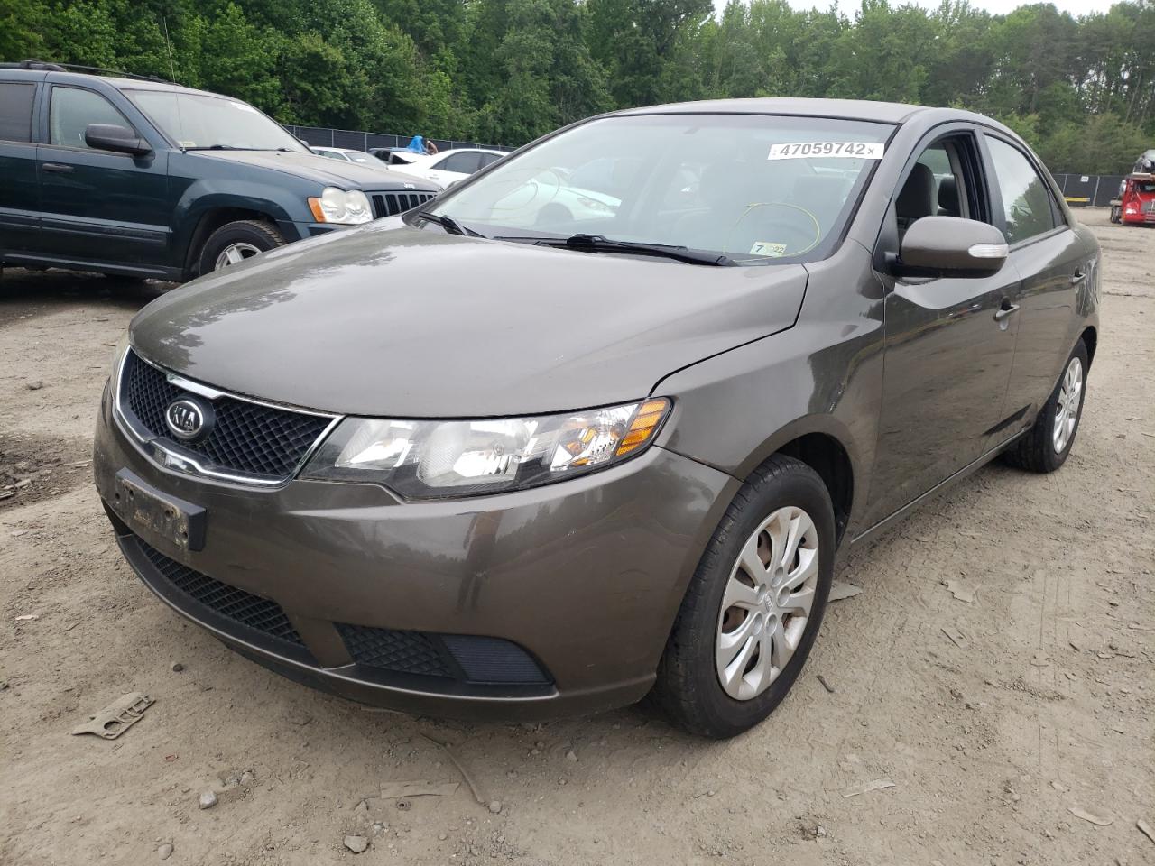 Photo 15 from auction – 2010 KIA FORTE EX with VIN KNAFU4A28A5241604