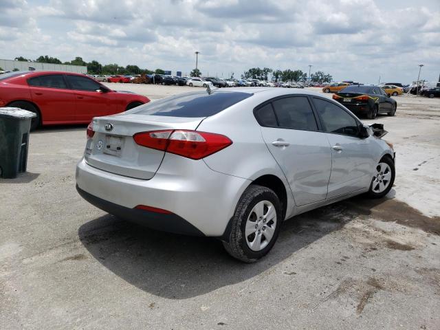 Photo 4 from auction – 2016 KIA FORTE LX with VIN KNAFK4A6XG5482629