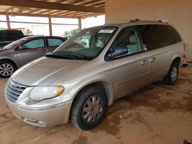Photo 2 from auction – 2005 CHRYSLER TOWN & COU with VIN 2C8GP64L35R192964