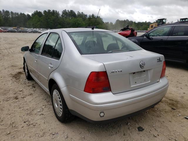 Photo 3 from auction – 2000 VOLKSWAGEN JETTA with VIN 3VWRC29M3YM195887