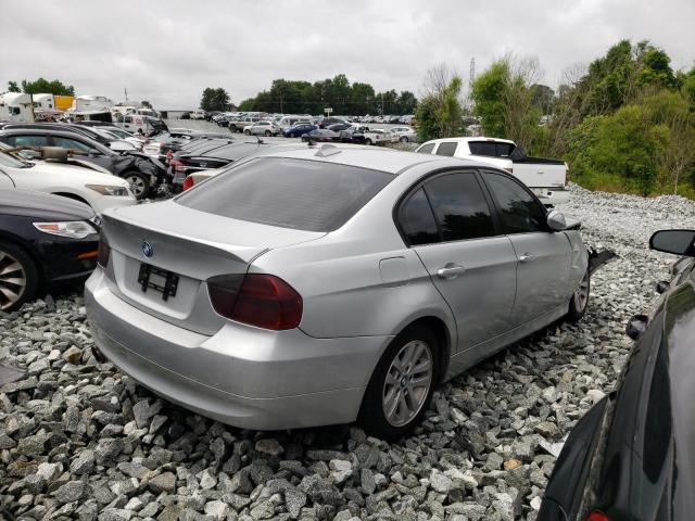 Photo 4 from auction – 2007 BMW 328 XI with VIN WBAVC93507KX52348