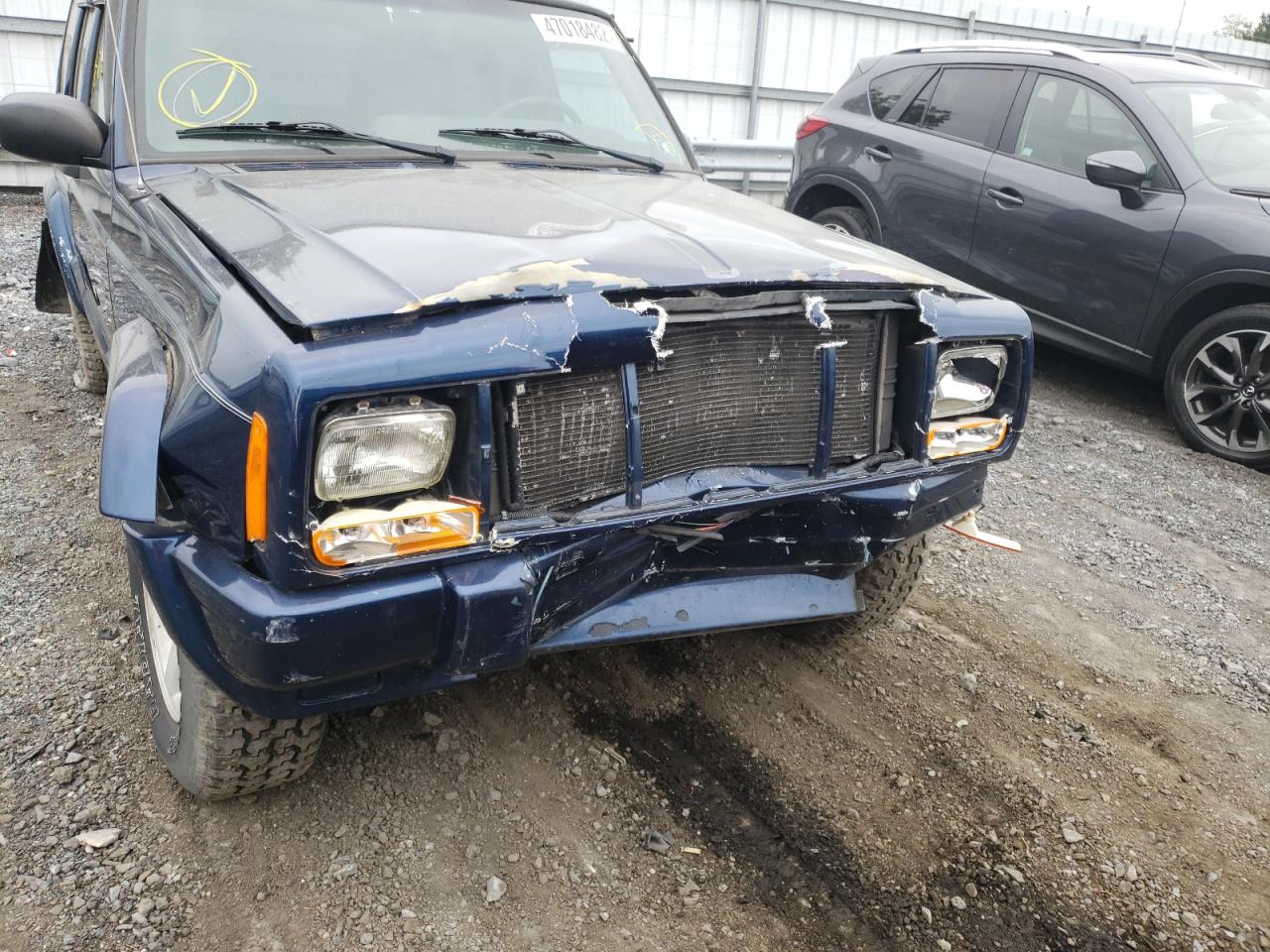 Photo 9 from auction – 2000 JEEP CHEROKEE S with VIN 1J4FF48S7YL126902