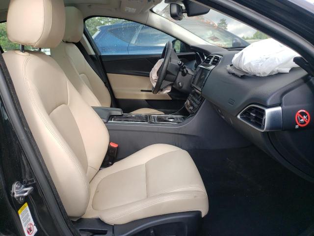 Photo 5 from auction – 2018 JAGUAR XE PREMIUM with VIN SAJAJ4FX3JCP34291