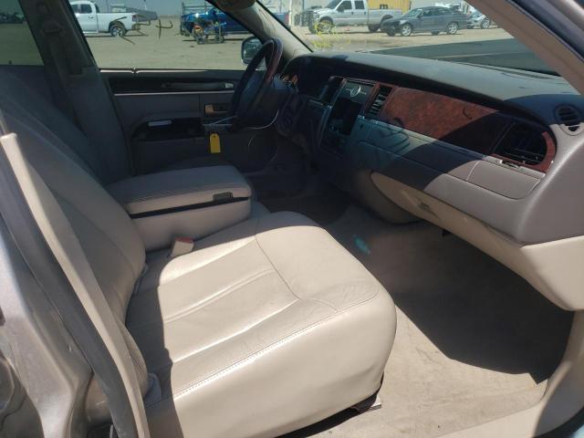 Photo 5 from auction – 2007 LINCOLN TOWN CAR S with VIN 1LNHM82W87Y620982