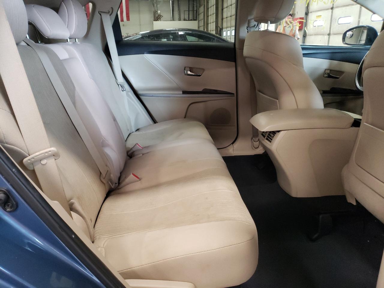 Photo 6 from auction – 2009 TOYOTA VENZA with VIN 4T3ZE11A29U019325