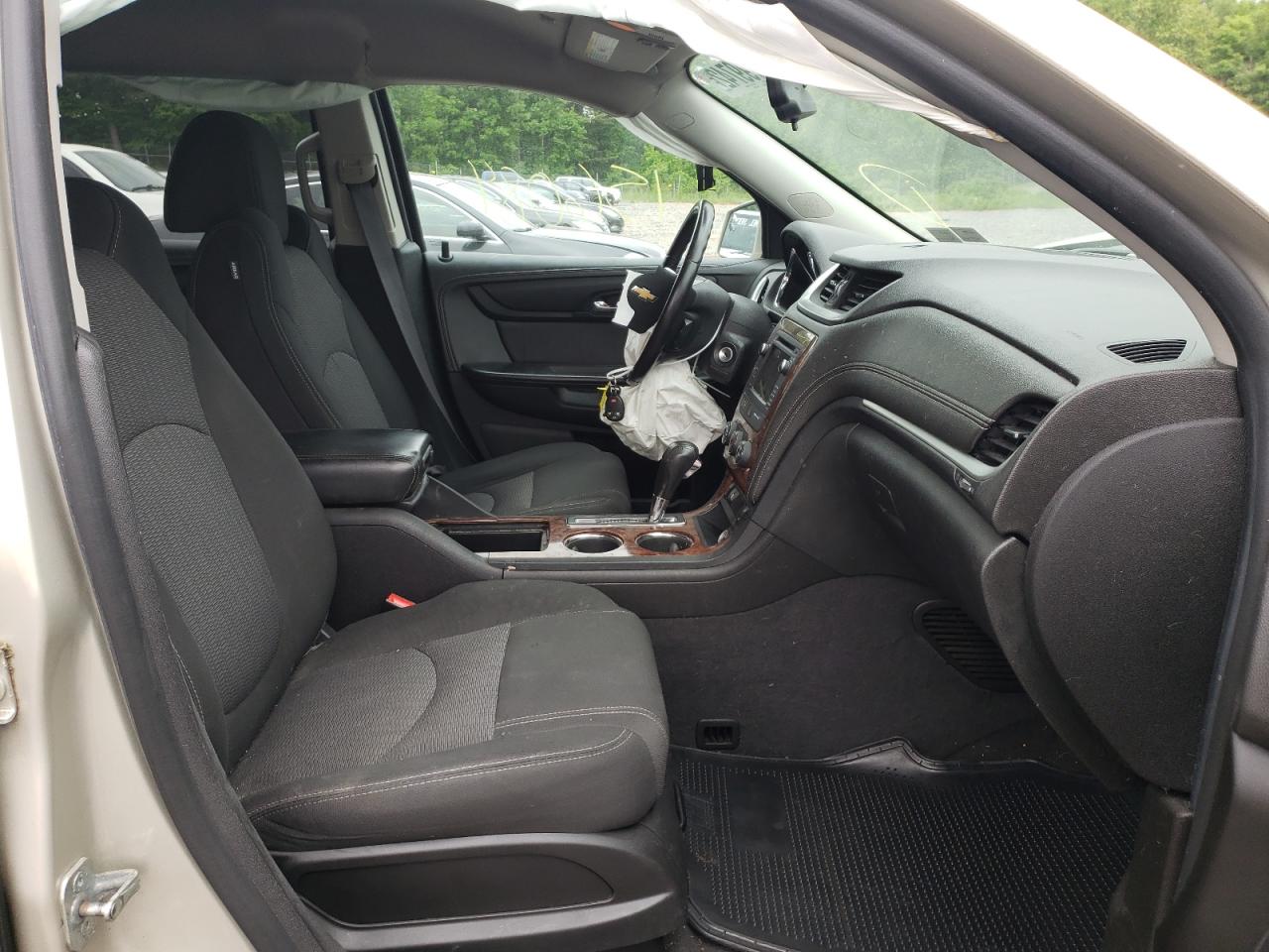 Photo 20 from auction – 2014 CHEVROLET TRAVERSE L with VIN 1GNKRGKD2EJ225908
