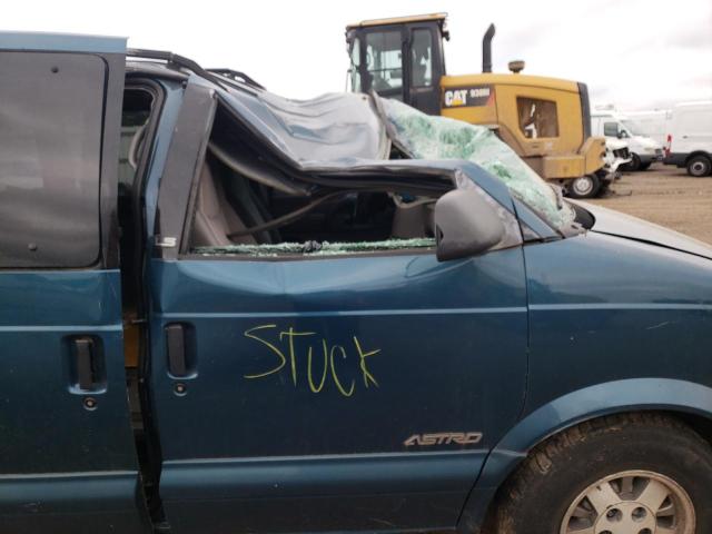 Photo 5 from auction – 2000 CHEVROLET ASTRO with VIN 1GNDM19W5YB175208