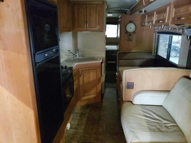 Photo 10 from auction – 2011 FORD F53 with VIN 1F66F5DYXB0A07923