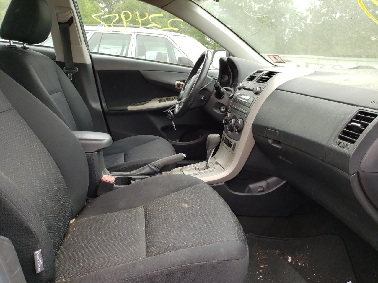 Photo 5 from auction – 2010 TOYOTA COROLLA with VIN 2T1BU4EE8AC458286
