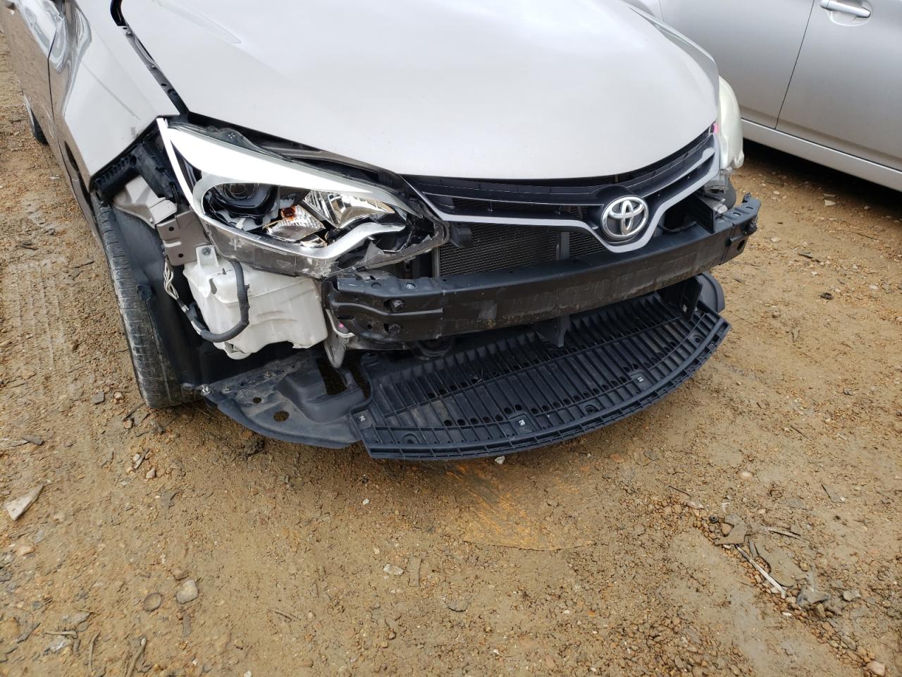 Photo 9 from auction – 2015 TOYOTA COROLLA L with VIN 2T1BURHE7FC291693