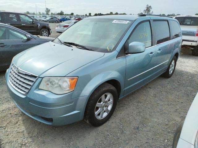 Photo 2 from auction – 2010 CHRYSLER TOWN & COU with VIN 2A4RR5D19AR293234