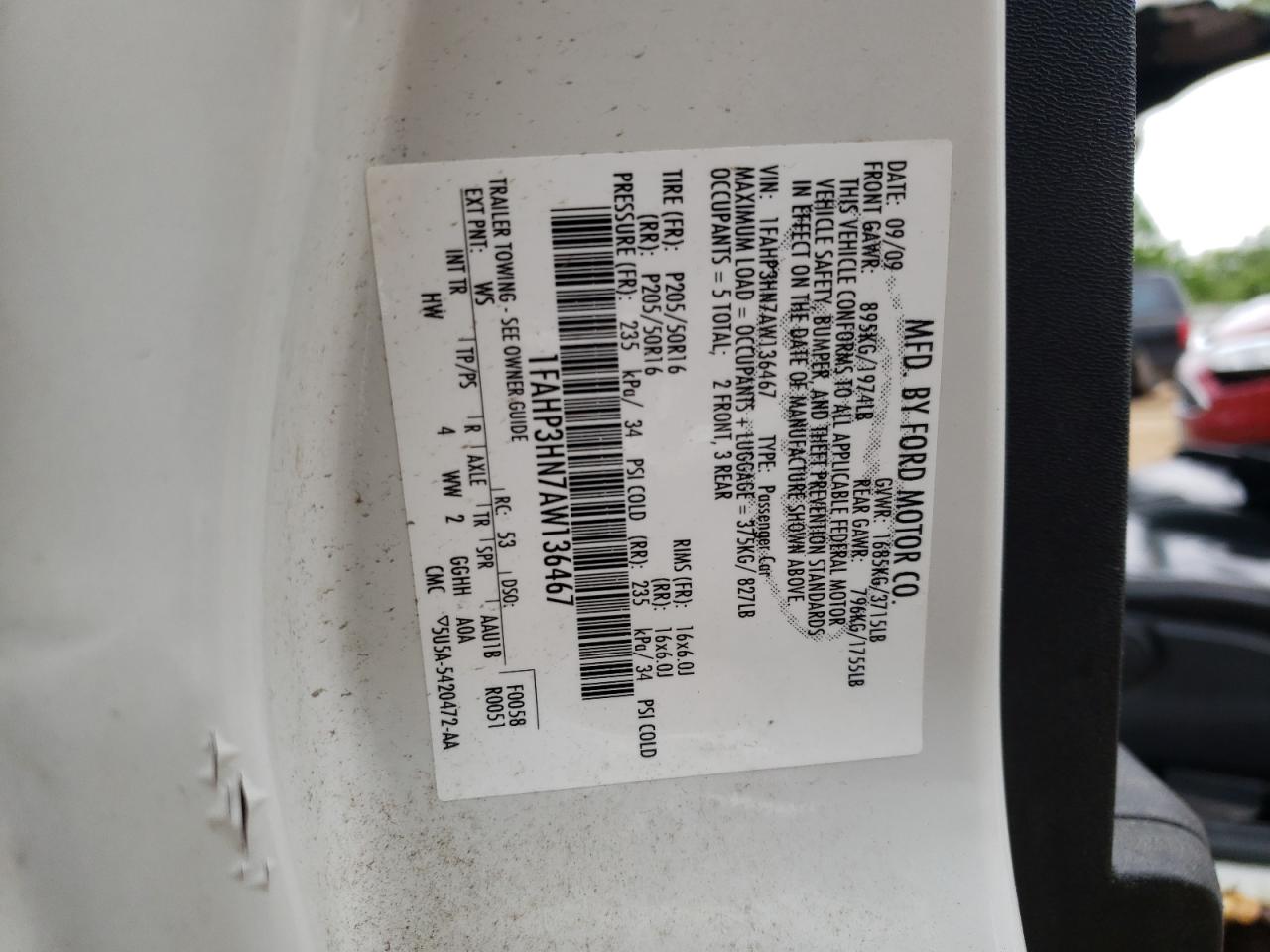 Photo 10 from auction – 2010 FORD FOCUS SEL with VIN 1FAHP3HN7AW136467