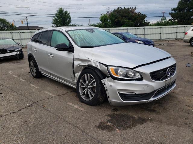 Photo 1 from auction – 2017 VOLVO V60 CROSS with VIN YV440MWK0H1025663