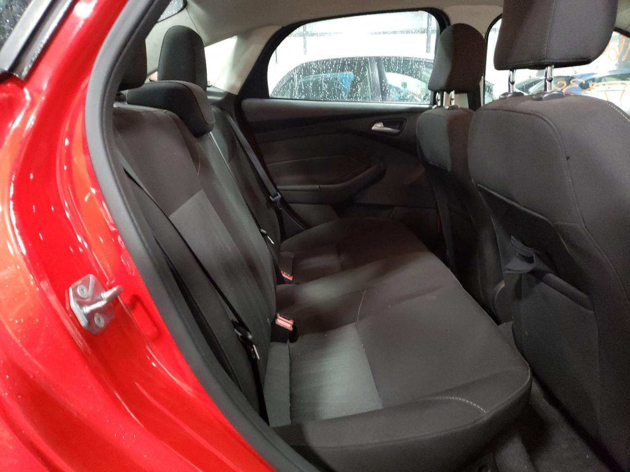 Photo 18 from auction – 2015 FORD FOCUS SE with VIN 1FADP3F25FL281183