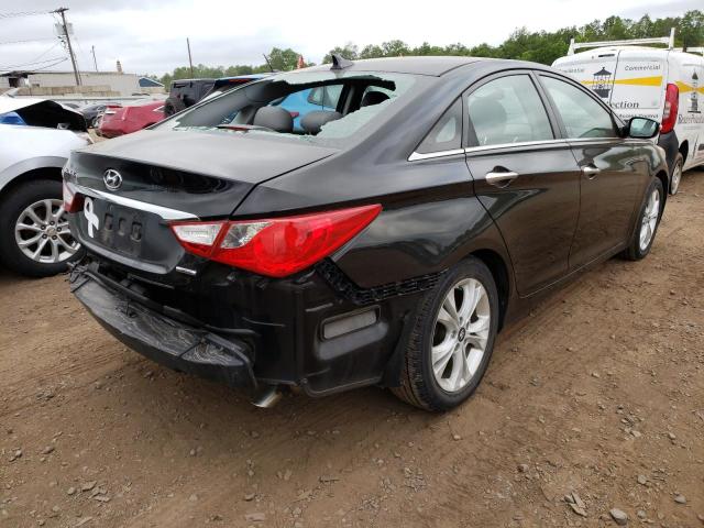 Photo 4 from auction – 2011 HYUNDAI SONATA SE with VIN 5NPEC4AC0BH304044