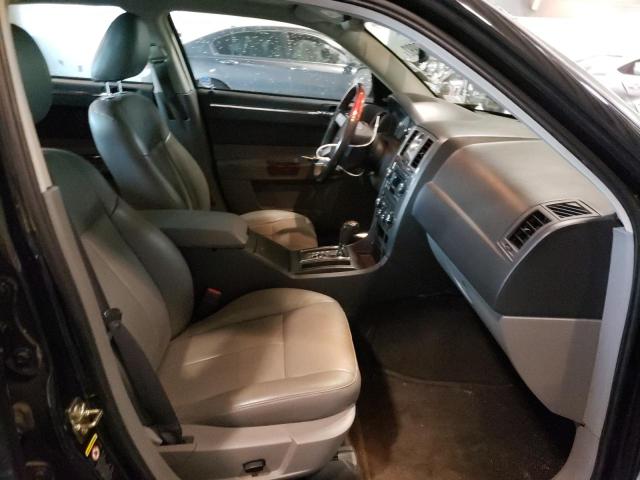 Photo 5 from auction – 2005 CHRYSLER 300 TOURIN with VIN 2C3AA53G65H516944