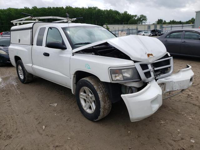 DODGE DAKOTA SLT 2011 with VIN 1D7RE3BKXBS553860 - Photo from auction