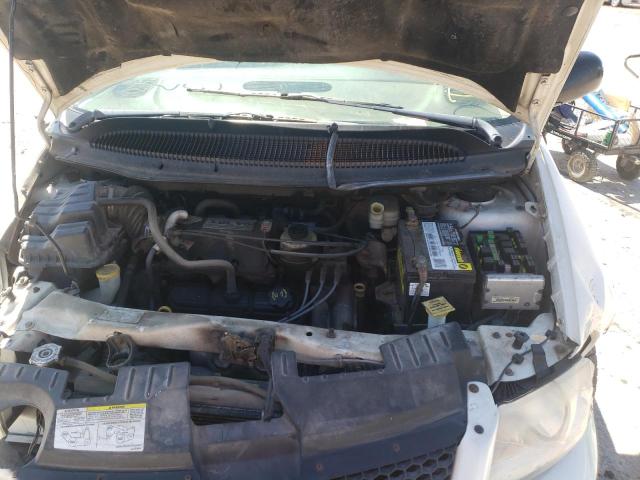 Photo 2 from auction – 2005 DODGE GRAND CARA with VIN 2D4GP44L75R411188