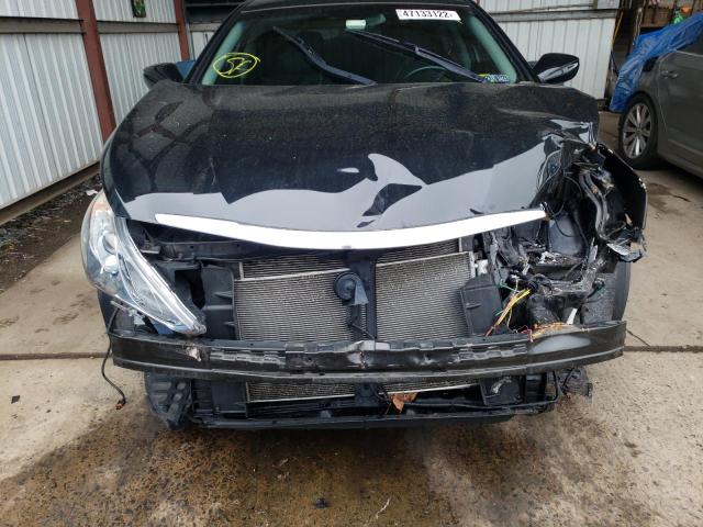 Photo 9 from auction – 2013 HYUNDAI SONATA SE with VIN 5NPEC4AC4DH695864