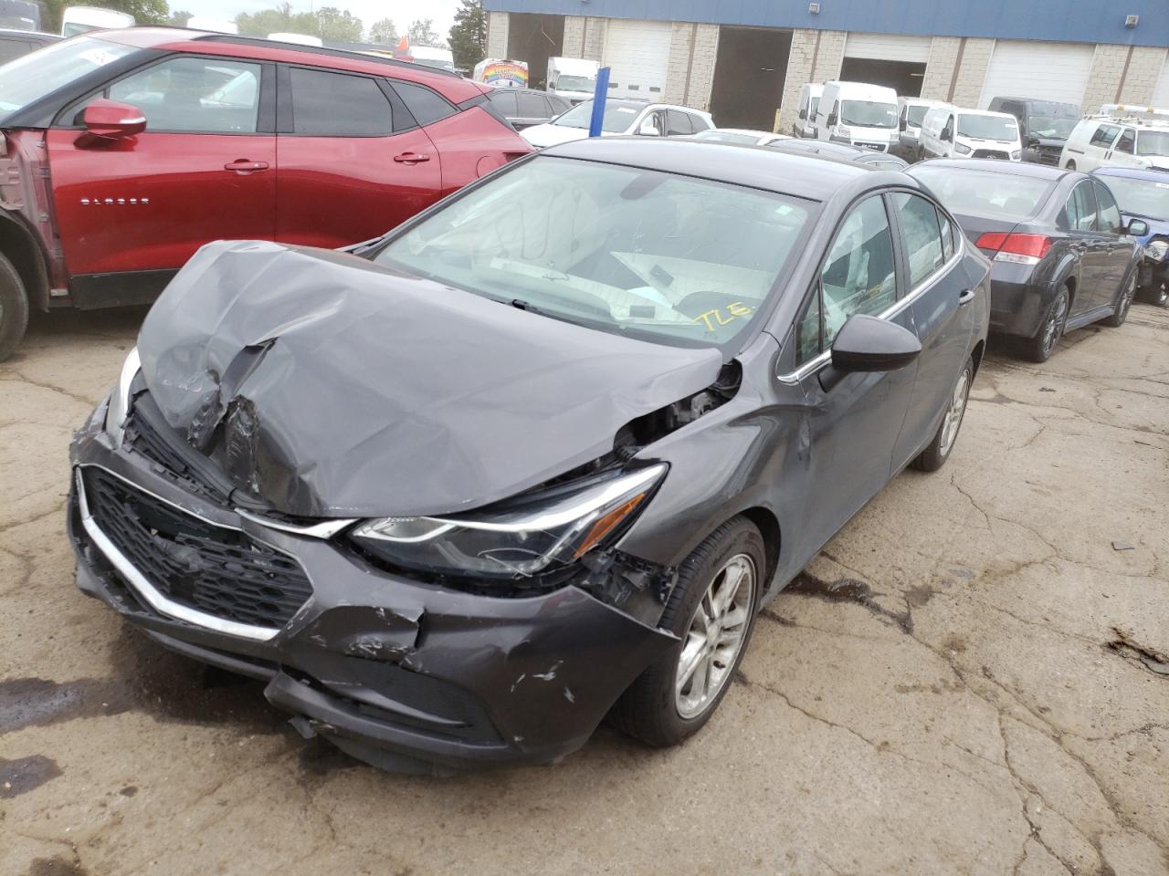 Photo 12 from auction – 2017 CHEVROLET CRUZE LT with VIN 1G1BE5SM7H7119683