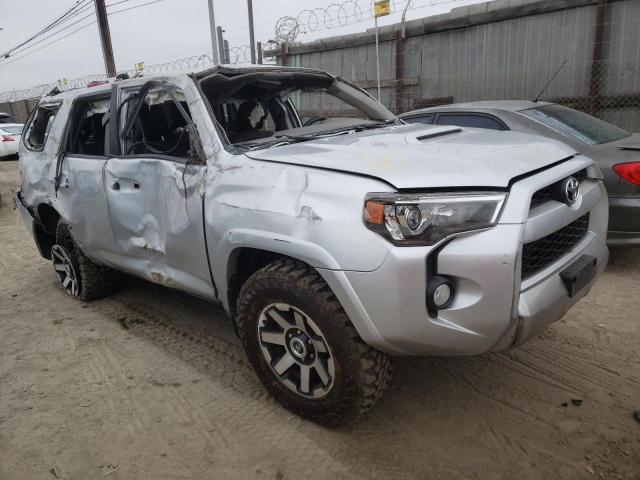 Photo 4 from auction – 2018 TOYOTA 4RUNNER SR with VIN JTEBU5JR5J5574116