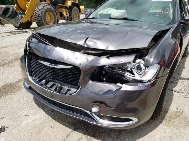 Photo 9 from auction – 2015 CHRYSLER 300 LIMITE with VIN 2C3CCAAGXFH881756