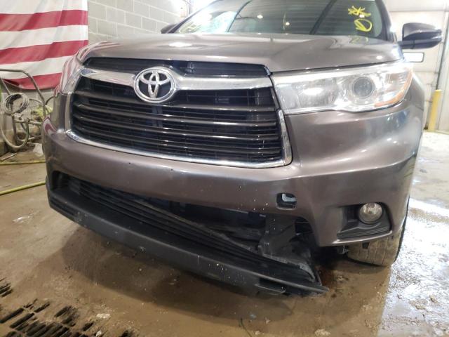 Photo 9 from auction – 2015 TOYOTA HIGHLANDER with VIN 5TDJKRFH5FS208493