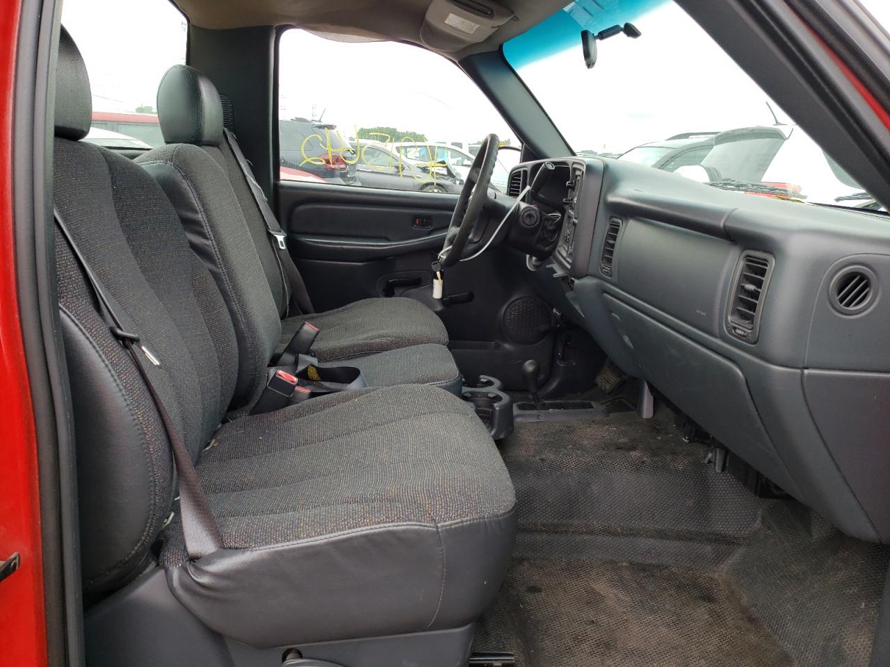 Photo 19 from auction – 2002 CHEVROLET SILVERADO with VIN 1GCEK14T52Z316759