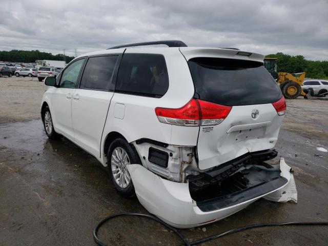 Photo 3 from auction – 2014 TOYOTA SIENNA XLE with VIN 5TDYK3DC8ES493353