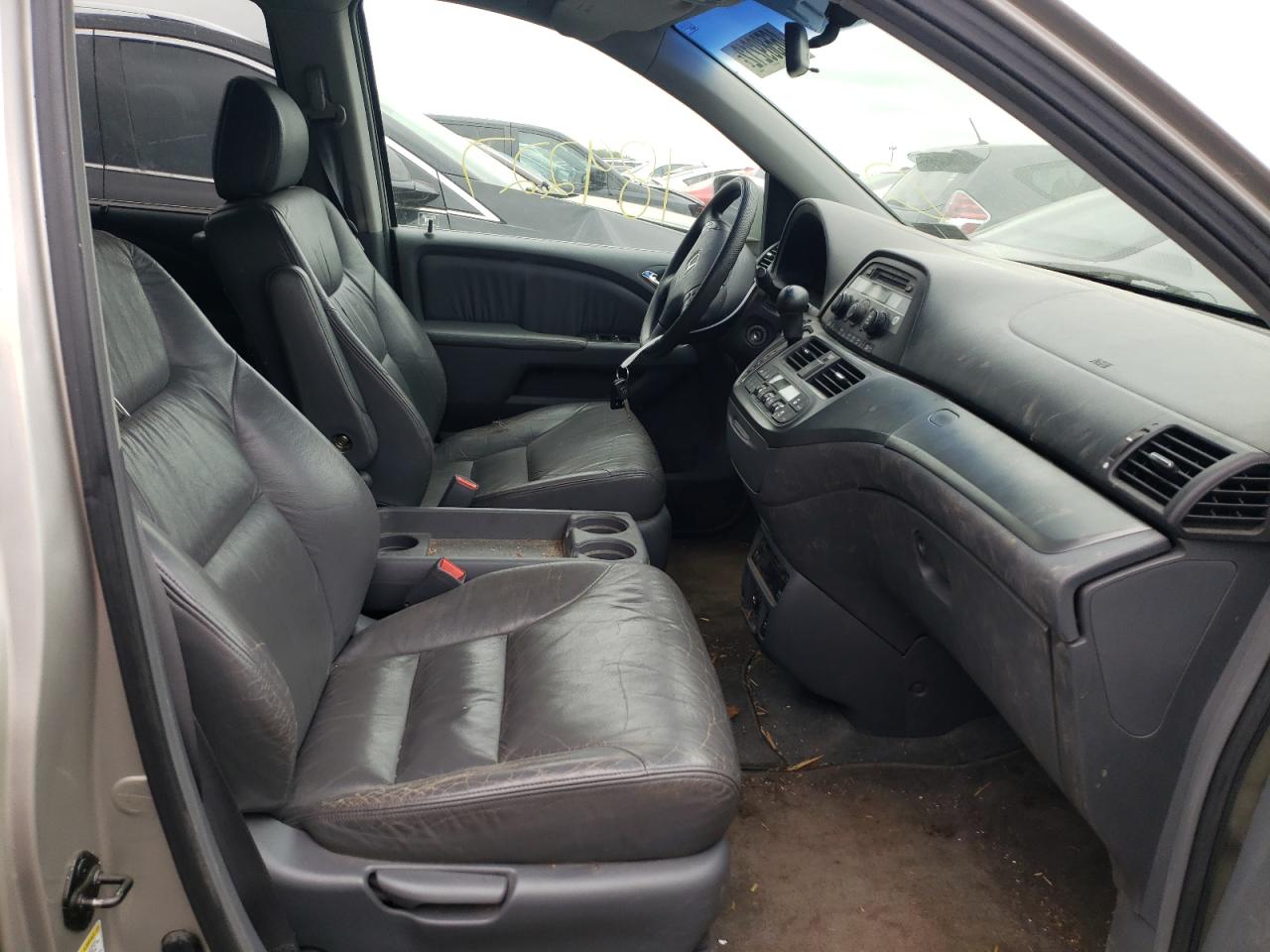 Photo 20 from auction – 2005 HONDA ODYSSEY EX with VIN 5FNRL38735B004604
