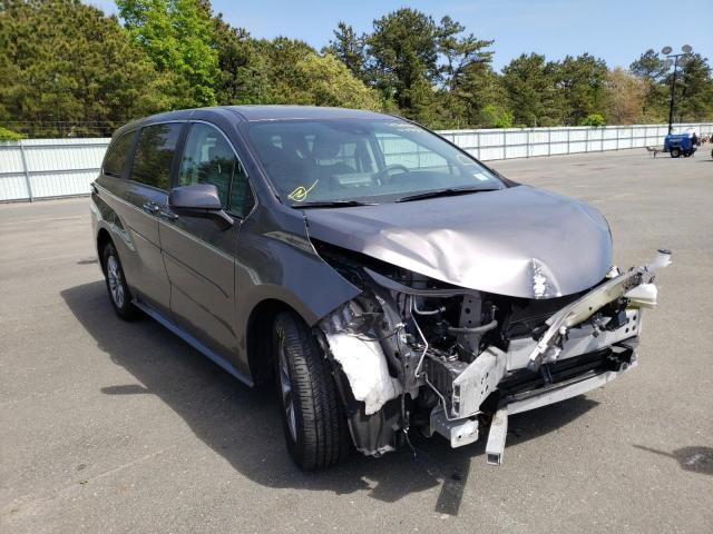 TOYOTA SIENNA LE 2021 with VIN 5TDKRKEC9MS007559 - Photo from auction