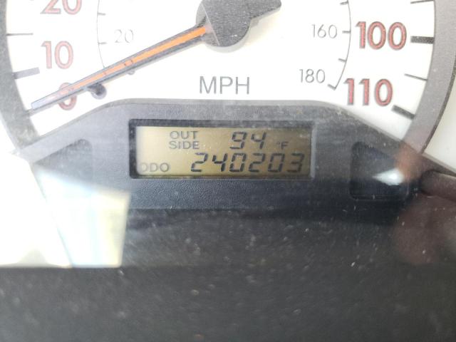Photo 10 from auction – 2004 TOYOTA COROLLA CE with VIN 2T1BR32E64C275201