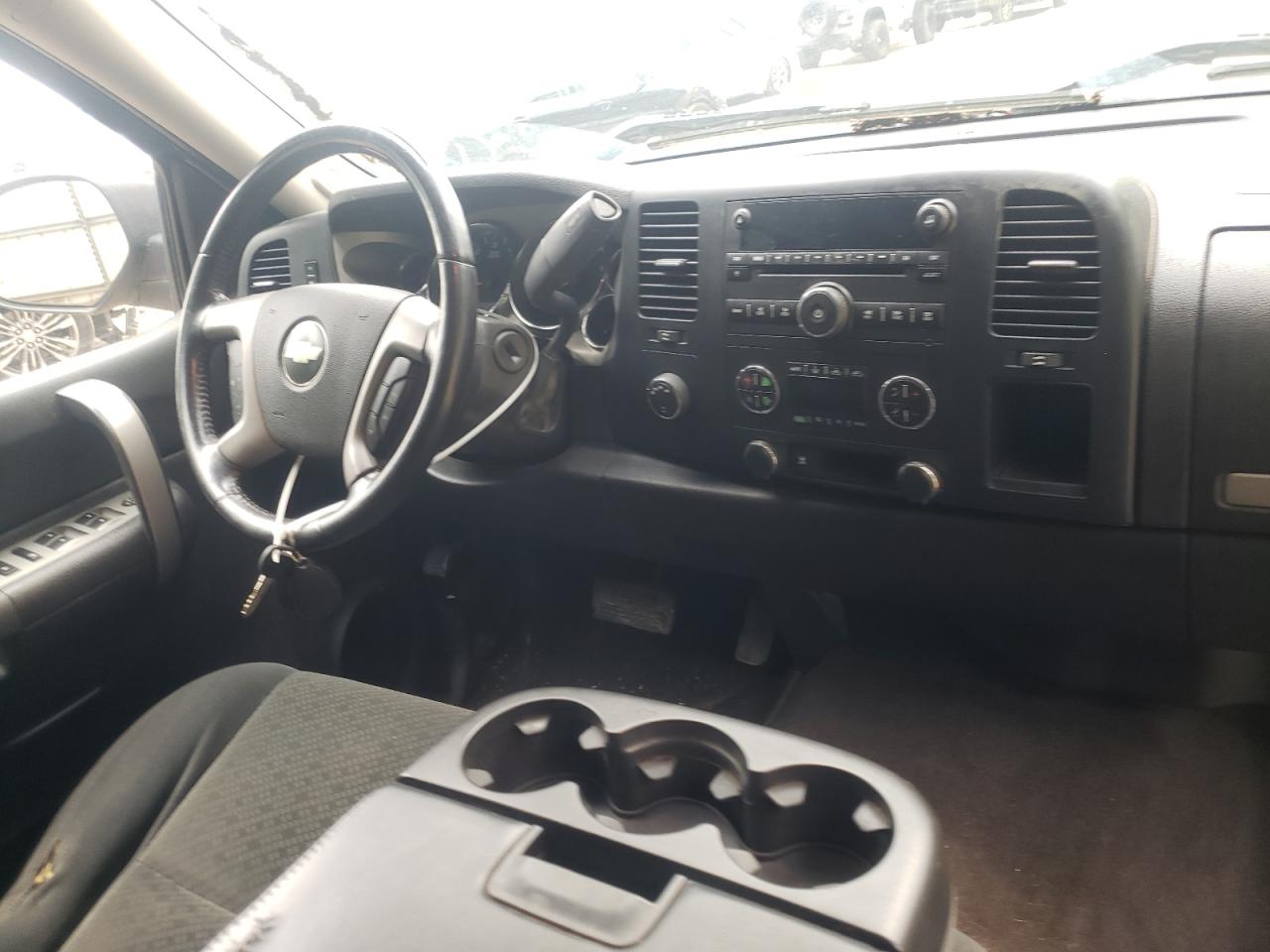 Photo 20 from auction – 2008 CHEVROLET SILVERADO with VIN 2GCFK13Y581185643