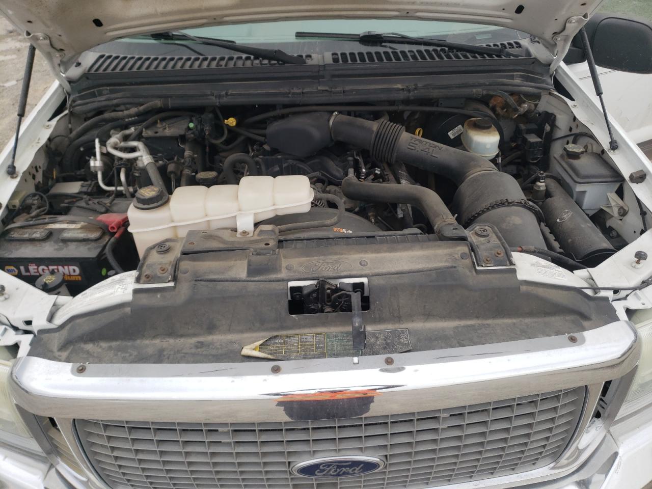 Photo 12 from auction – 2004 FORD EXCURSION with VIN 1FMNU41LX4EC49176