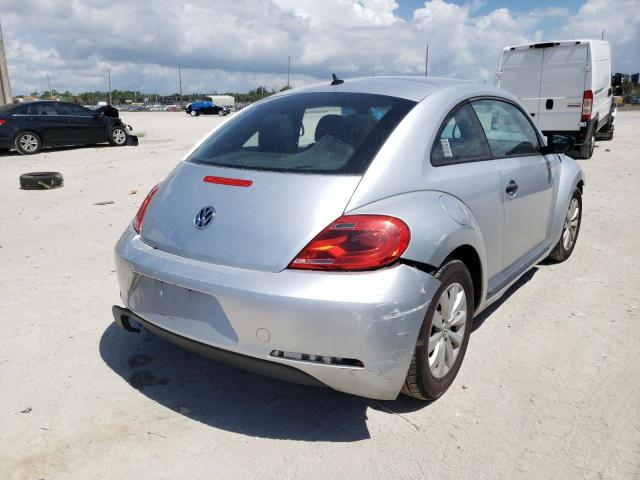 Photo 4 from auction – 2013 VOLKSWAGEN BEETLE with VIN 3VWFP7ATXDM636903