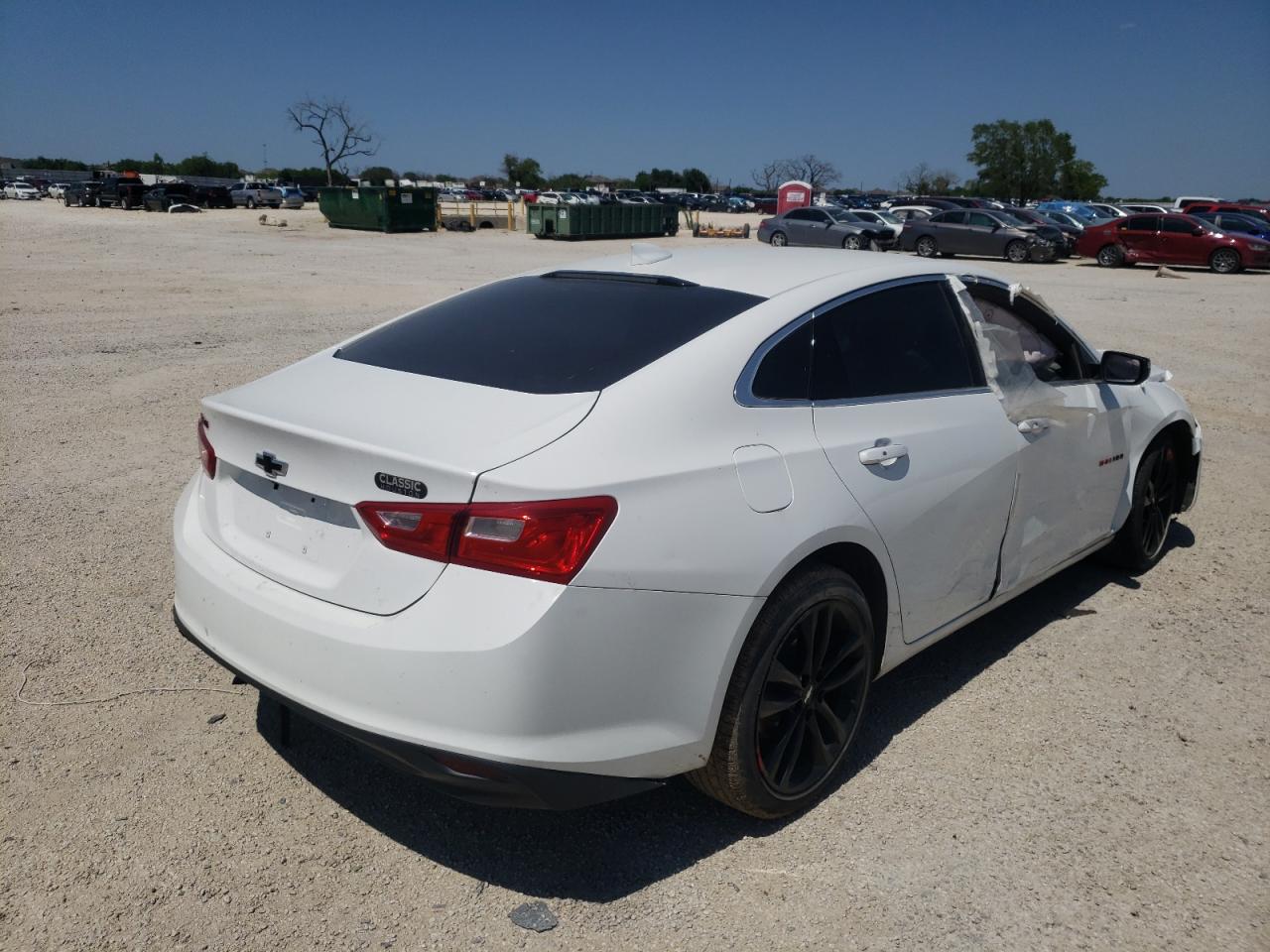 Photo 17 from auction – 2018 CHEVROLET MALIBU LT with VIN 1G1ZD5ST8JF289636