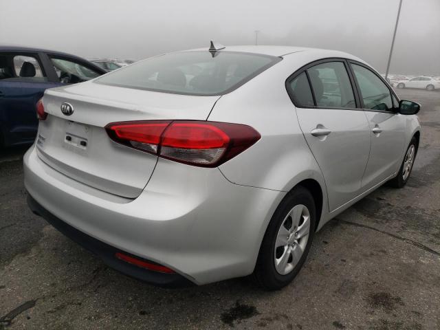 Photo 4 from auction – 2017 KIA FORTE LX with VIN 3KPFL4A75HE052926