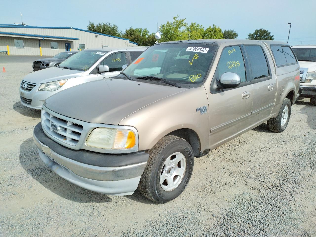 Photo 15 from auction – 2002 FORD F150 SUPER with VIN 1FTRW07L02KB59470