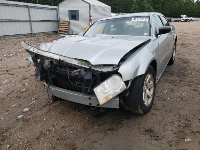Photo 2 from auction – 2005 CHRYSLER 300 TOURIN with VIN 2C3AA53G95H663324