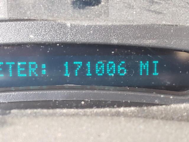 Photo 8 from auction – 2004 GMC YUKON with VIN 1GKEC13T54R285423
